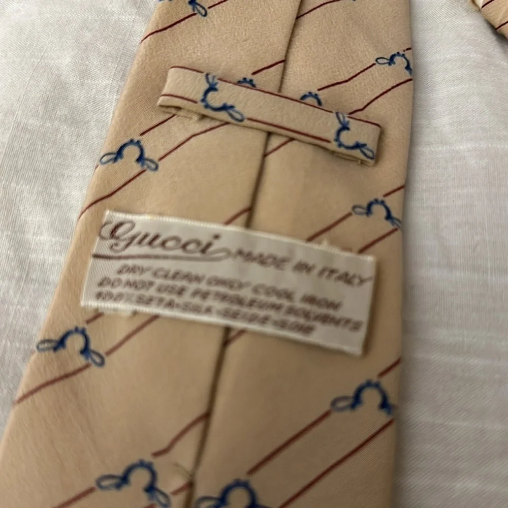 Vtg GUCCI Logo Silk Neck Tie